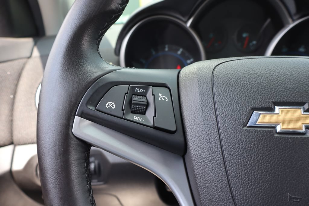 Used 2014 Chevrolet Cruze LT FWD image 7
