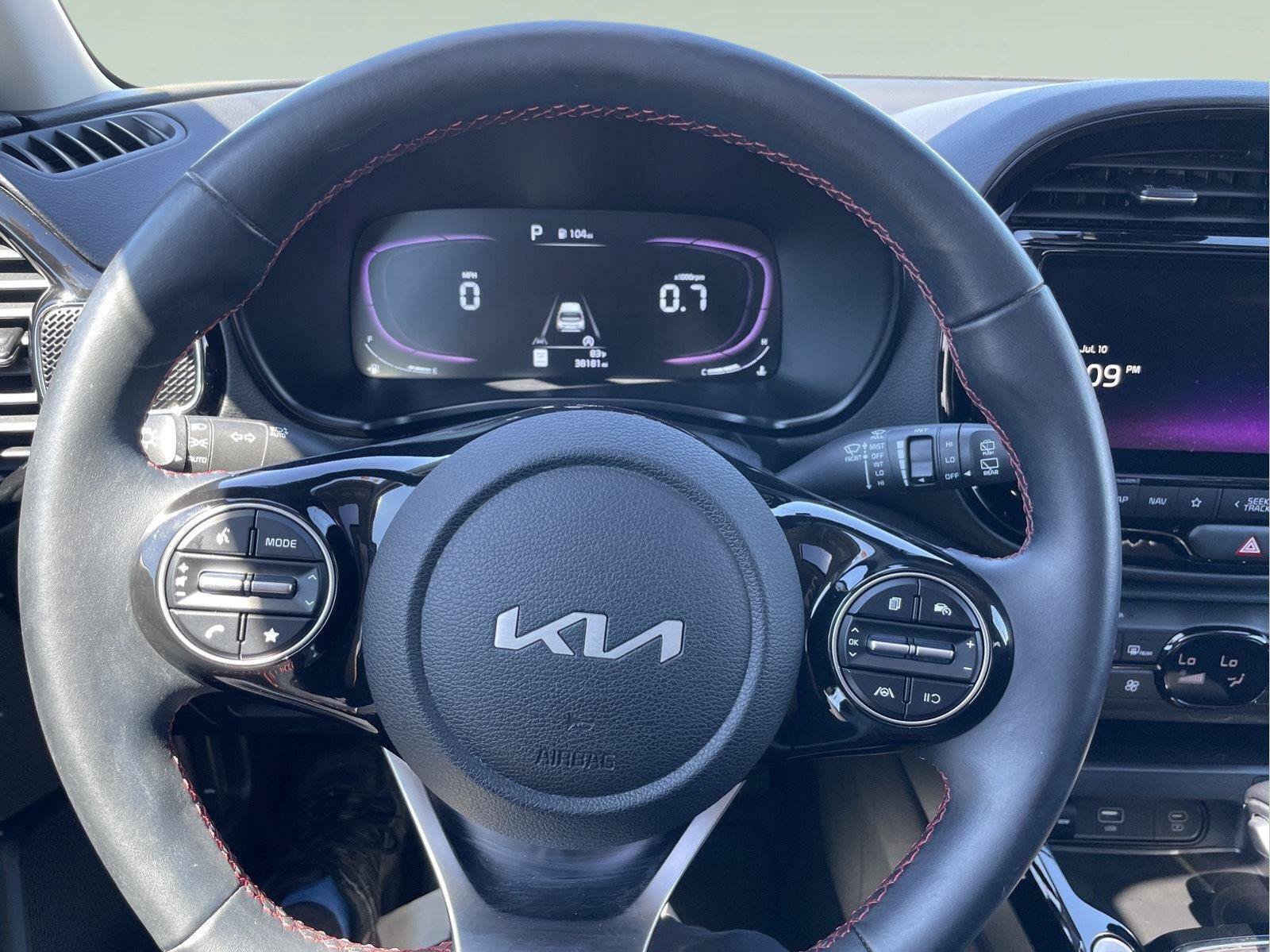 Used 2024 Kia Soul GT-Line FWD image 26