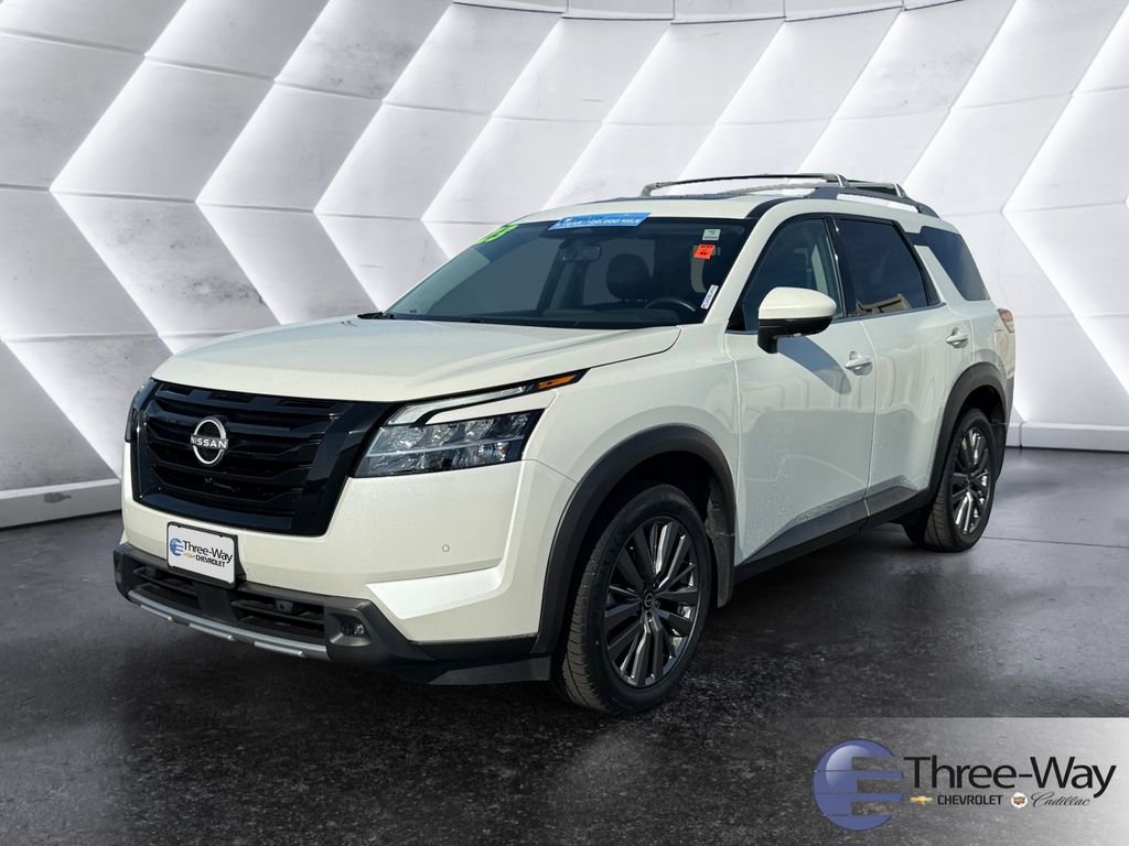 Used 2023 Nissan Pathfinder SL w/ SL Premium Package image 1