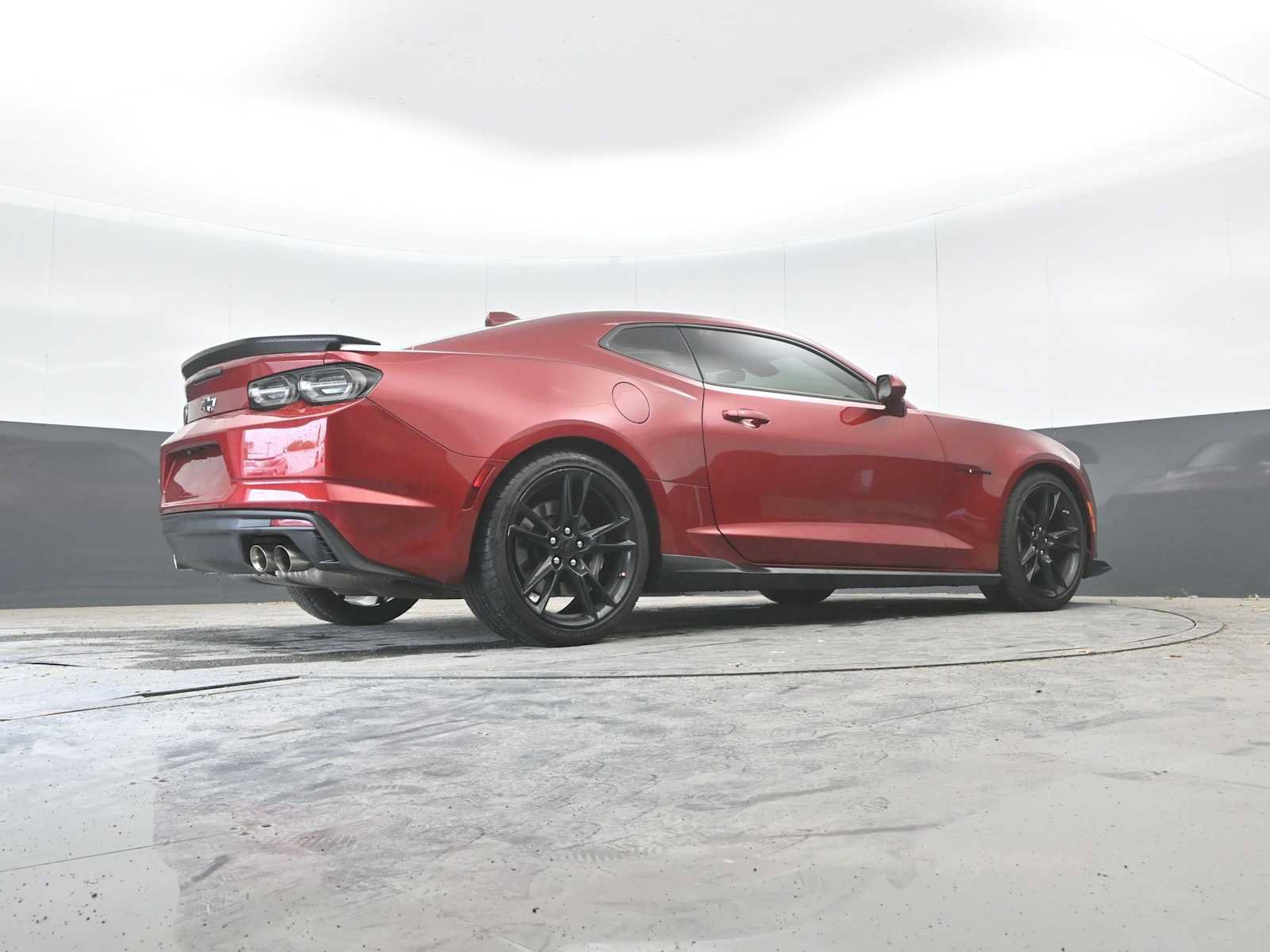 Used 2022 Chevrolet Camaro SS RWD image 34