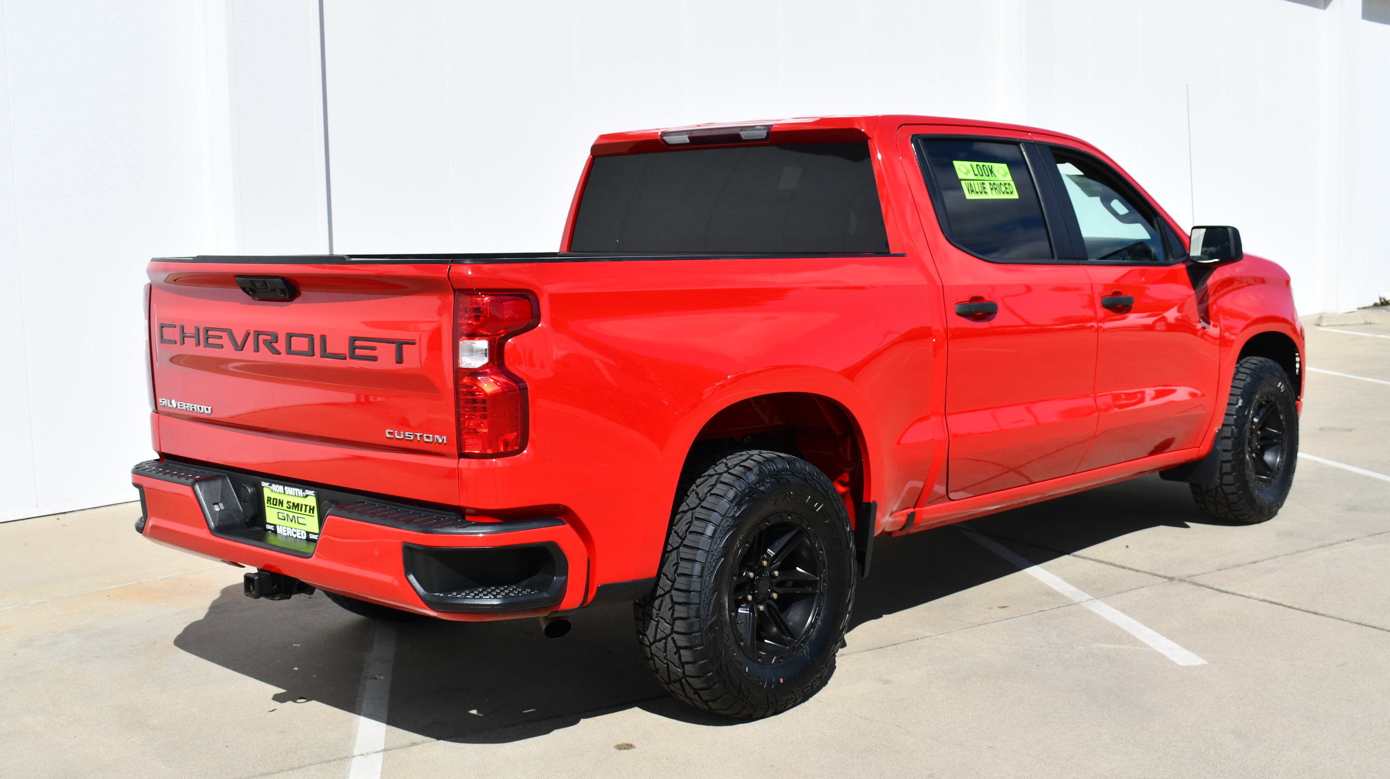 Used 2022 Chevrolet Silverado 1500 Custom image 6