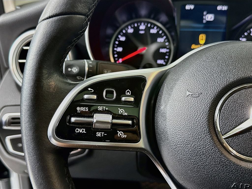 Used 2019 Mercedes-Benz C 300 Sedan image 11