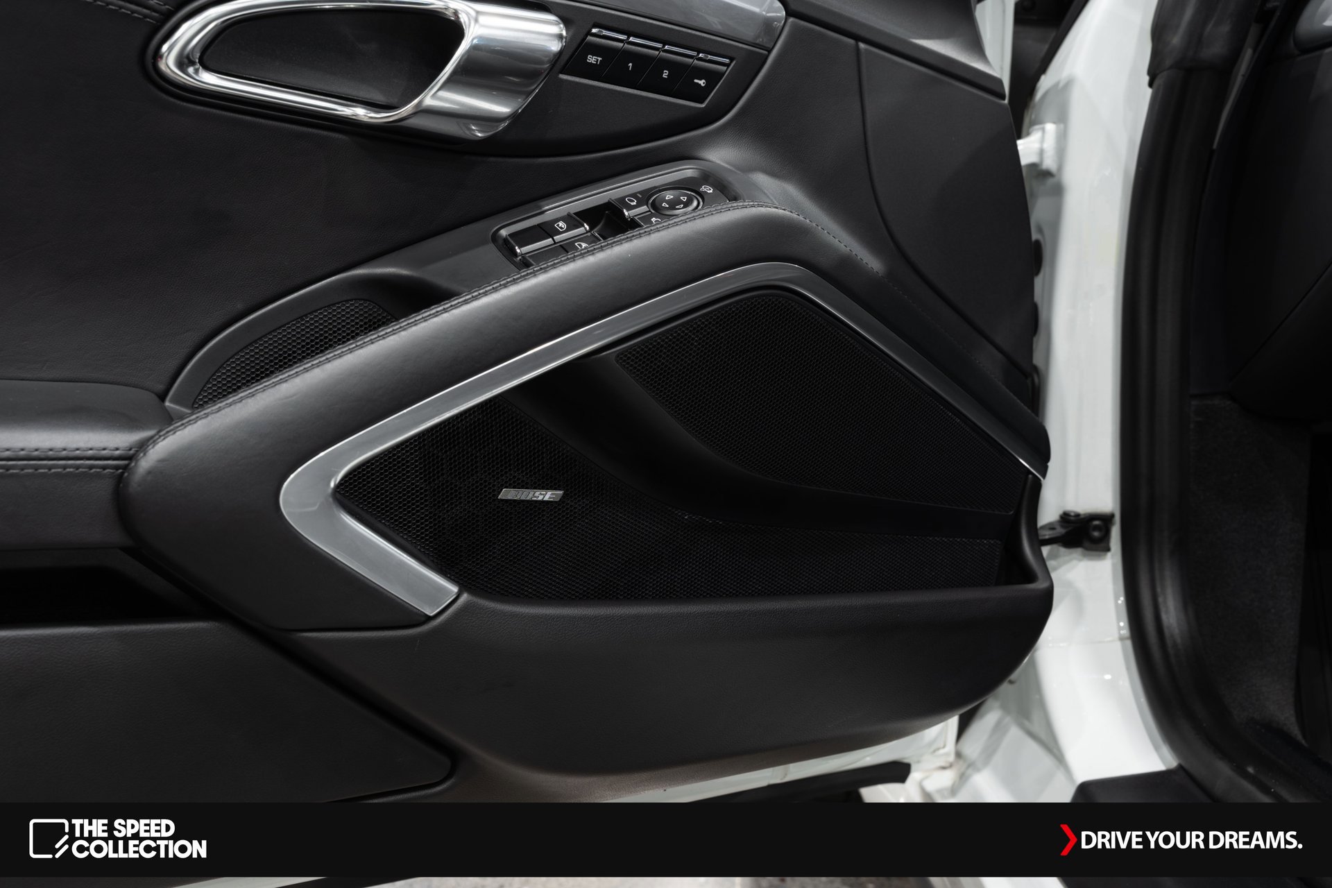 Used 2014 Porsche 911 Targa 4S image 11