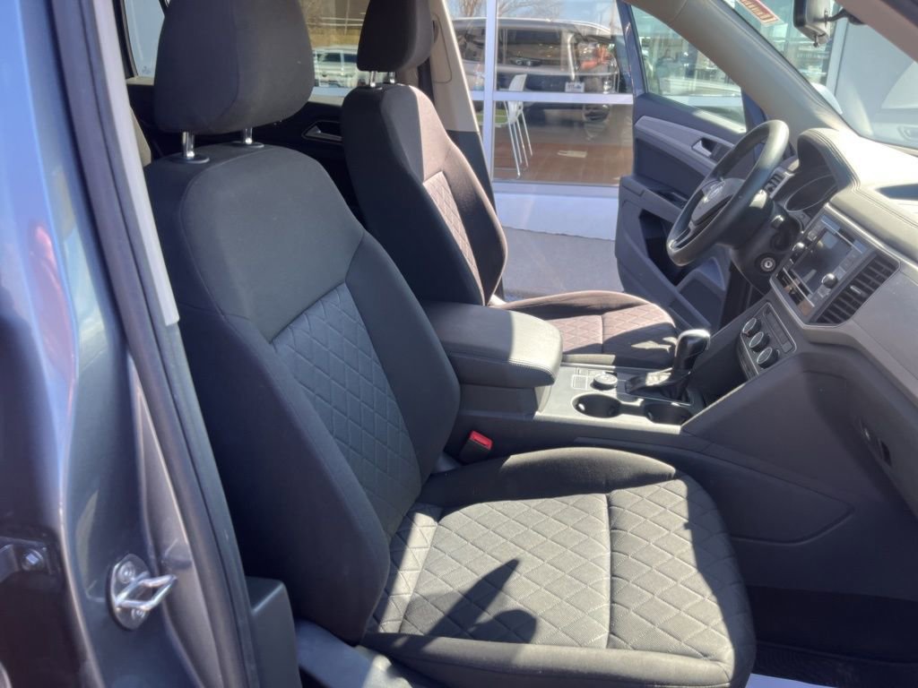 Used 2019 Volkswagen Atlas S w/ Towing Package image 13