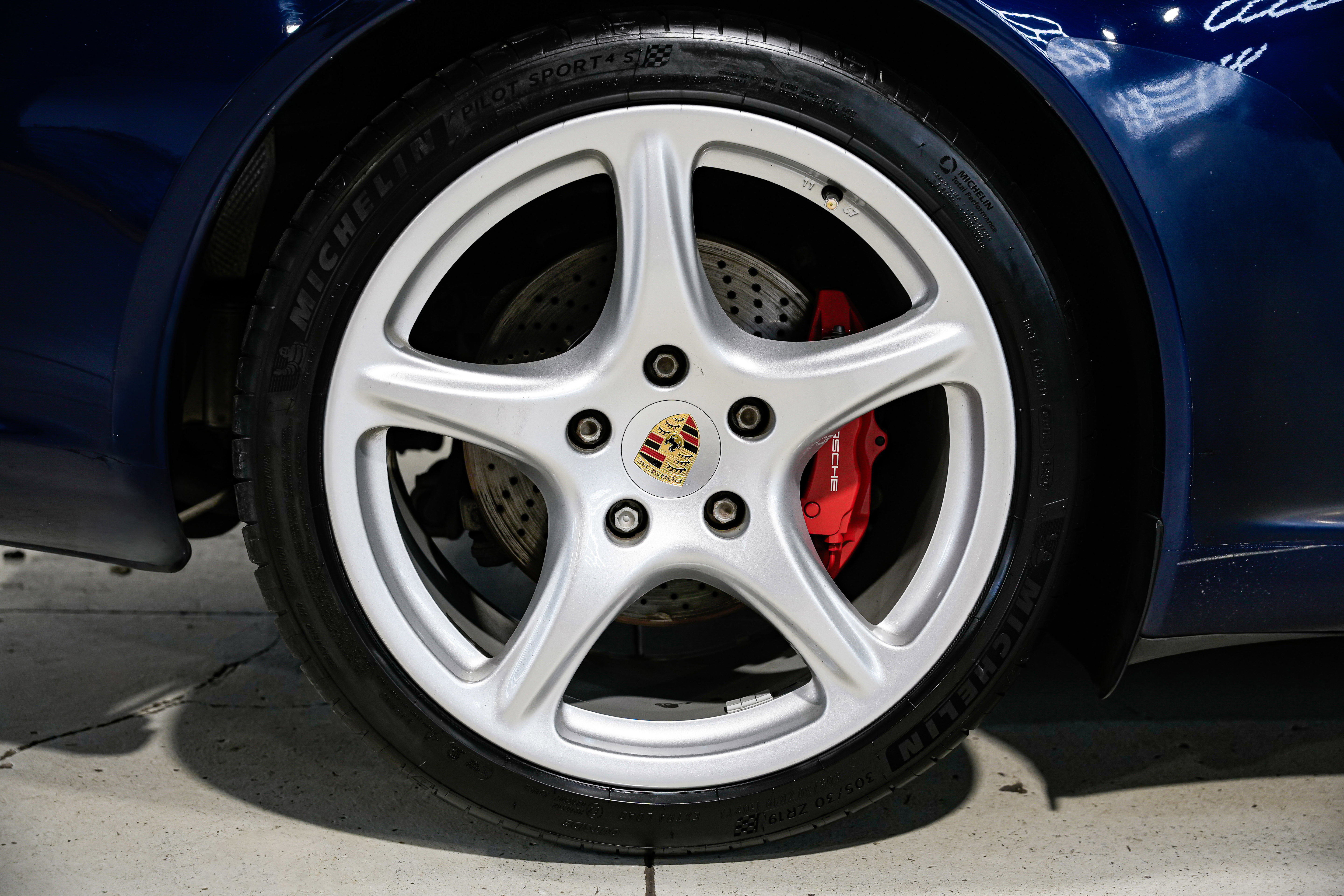 Used 2006 Porsche 911 Carrera S image 46