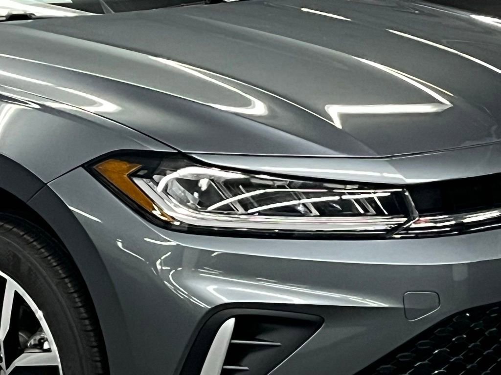 New 2026 Volkswagen Jetta SE FWD image 39