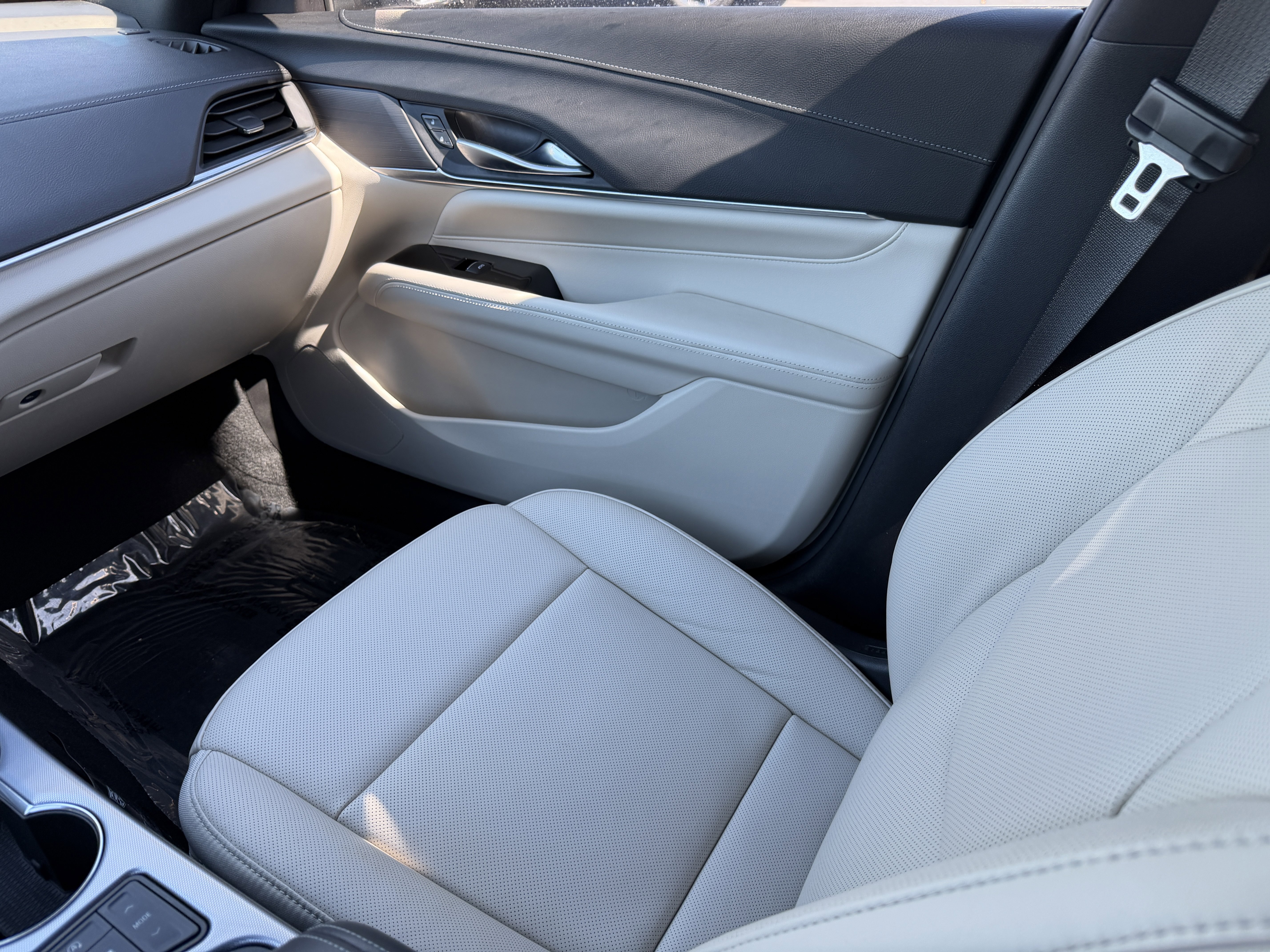 Certified 2021 Cadillac CT4 Premium Luxury w/ Climate Package image 13