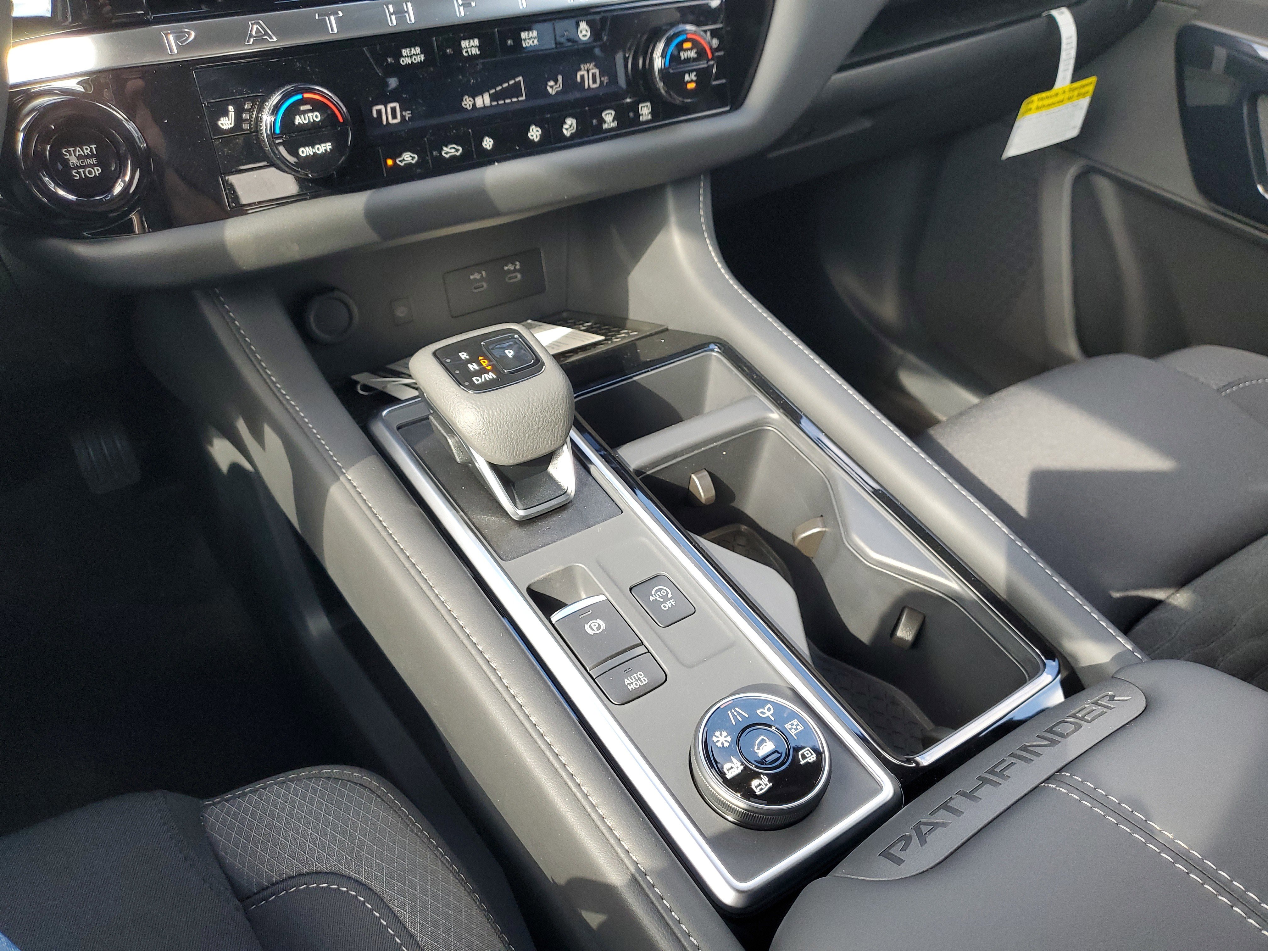 New 2026 Nissan Pathfinder SV w/ SV Premium Package image 19