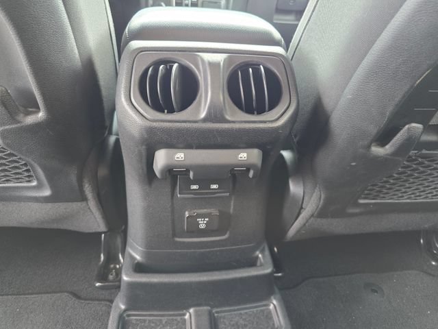 Used 2023 Jeep Wrangler Unlimited Rubicon 4xe w/ Cold Weather Group AWD/4WD image 30