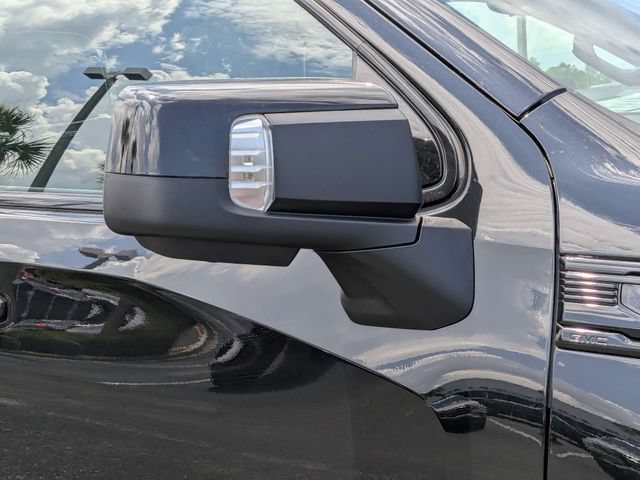 New 2026 GMC Sierra 1500 AT4X w/ LPO, Black Badging Package AWD/4WD image 10