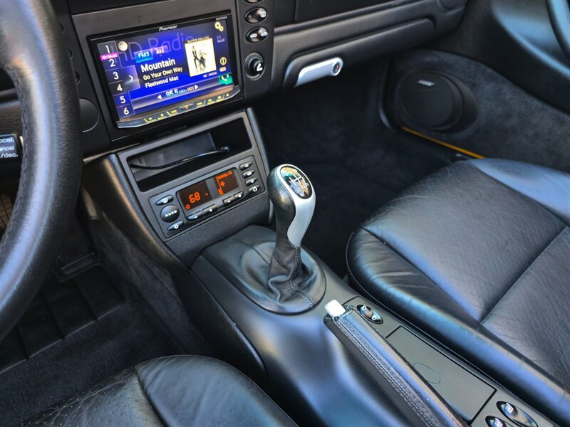 Used 2003 Porsche Boxster RWD image 20