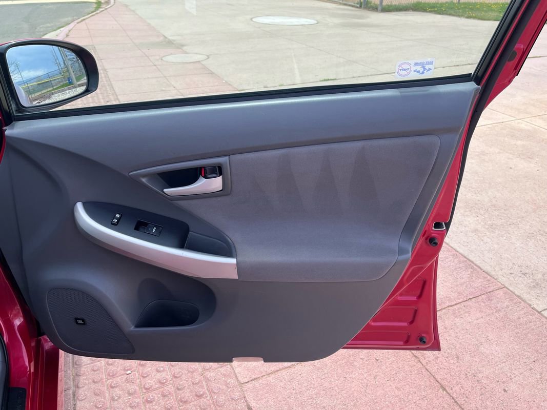 Used 2011 Toyota Prius Three FWD image 26