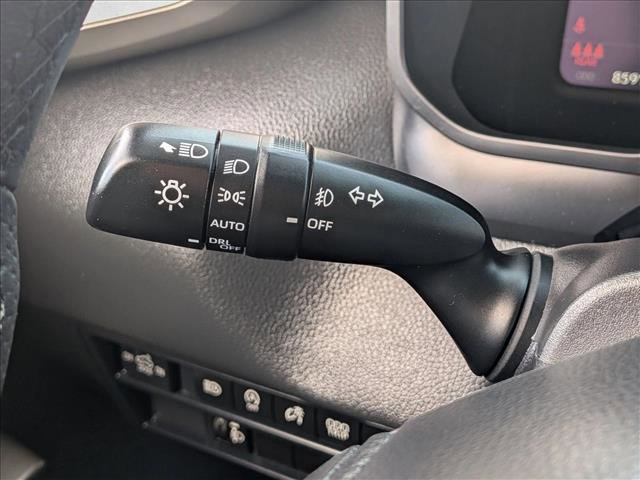 Used 2025 Toyota Tundra Limited AWD/4WD image 13