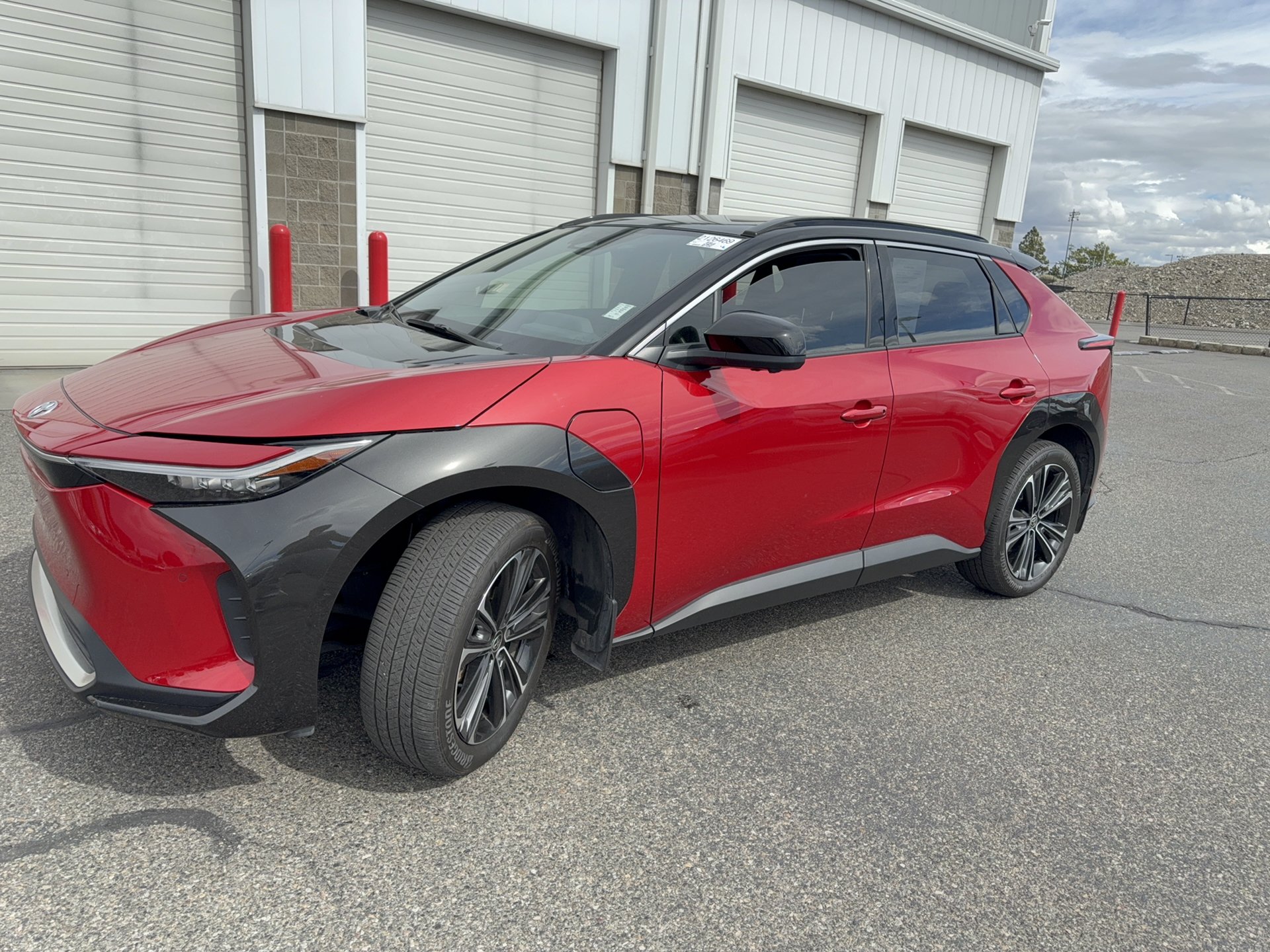 Certified 2023 Toyota bZ4X AWD image 39