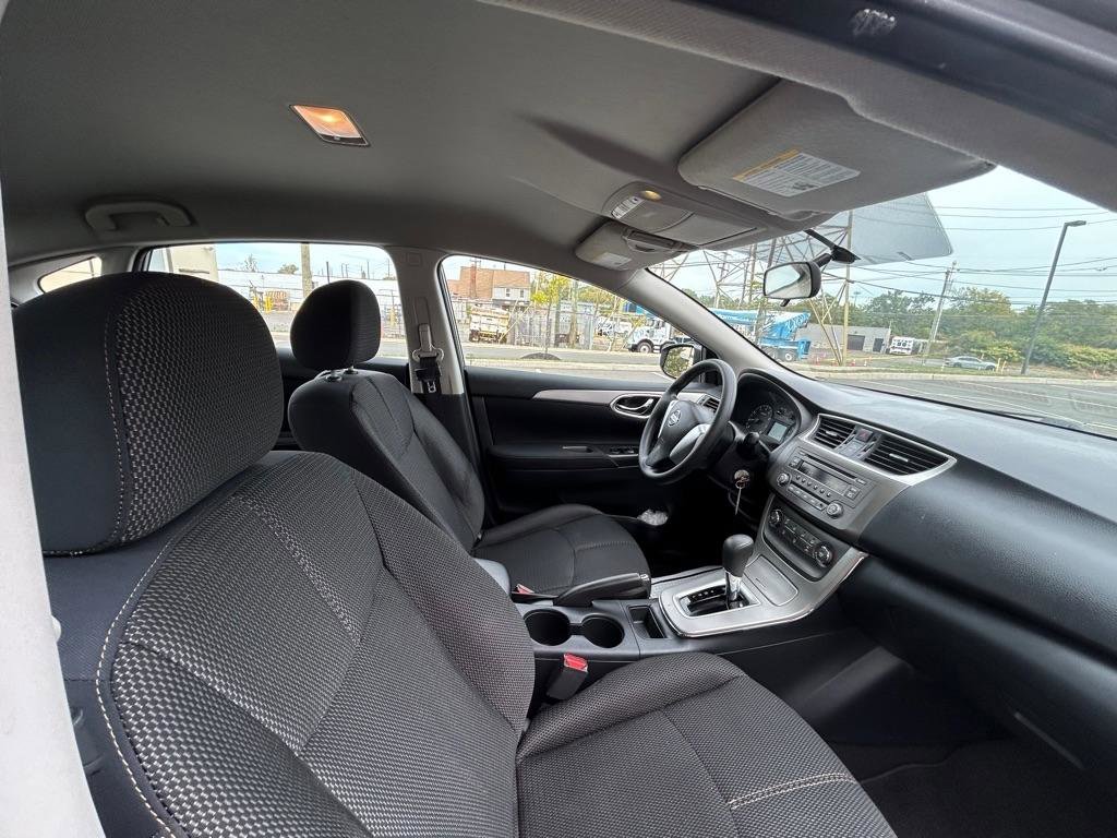 Used 2013 Nissan Sentra S FWD image 30