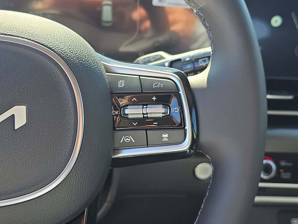 New 2026 Kia Carnival SX Prestige FWD image 32