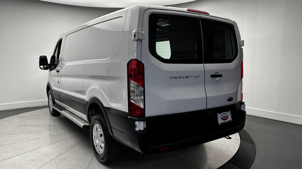 Used 2025 Ford Transit 250 Low Roof w/ Exterior Upgrade Package RWD image 27