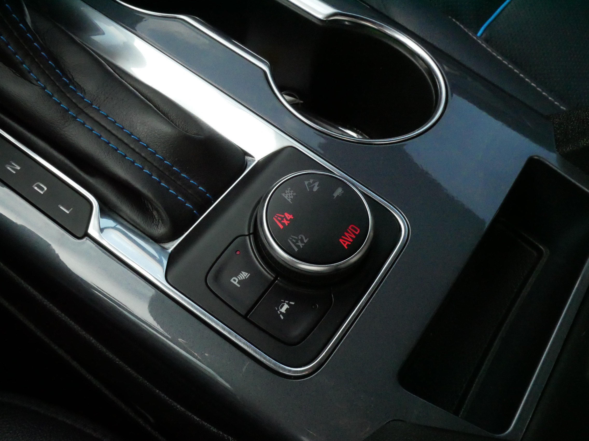 Used 2023 Chevrolet Blazer RS AWD/4WD image 25