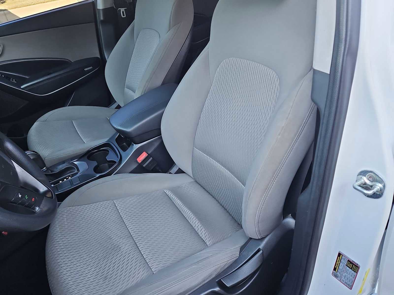 Used 2017 Hyundai Santa Fe Sport image 14