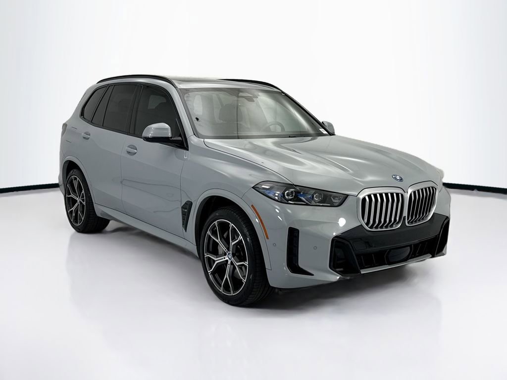 Certified 2024 BMW X5 xDrive50e w/ Executive Package AWD/4WD image 3