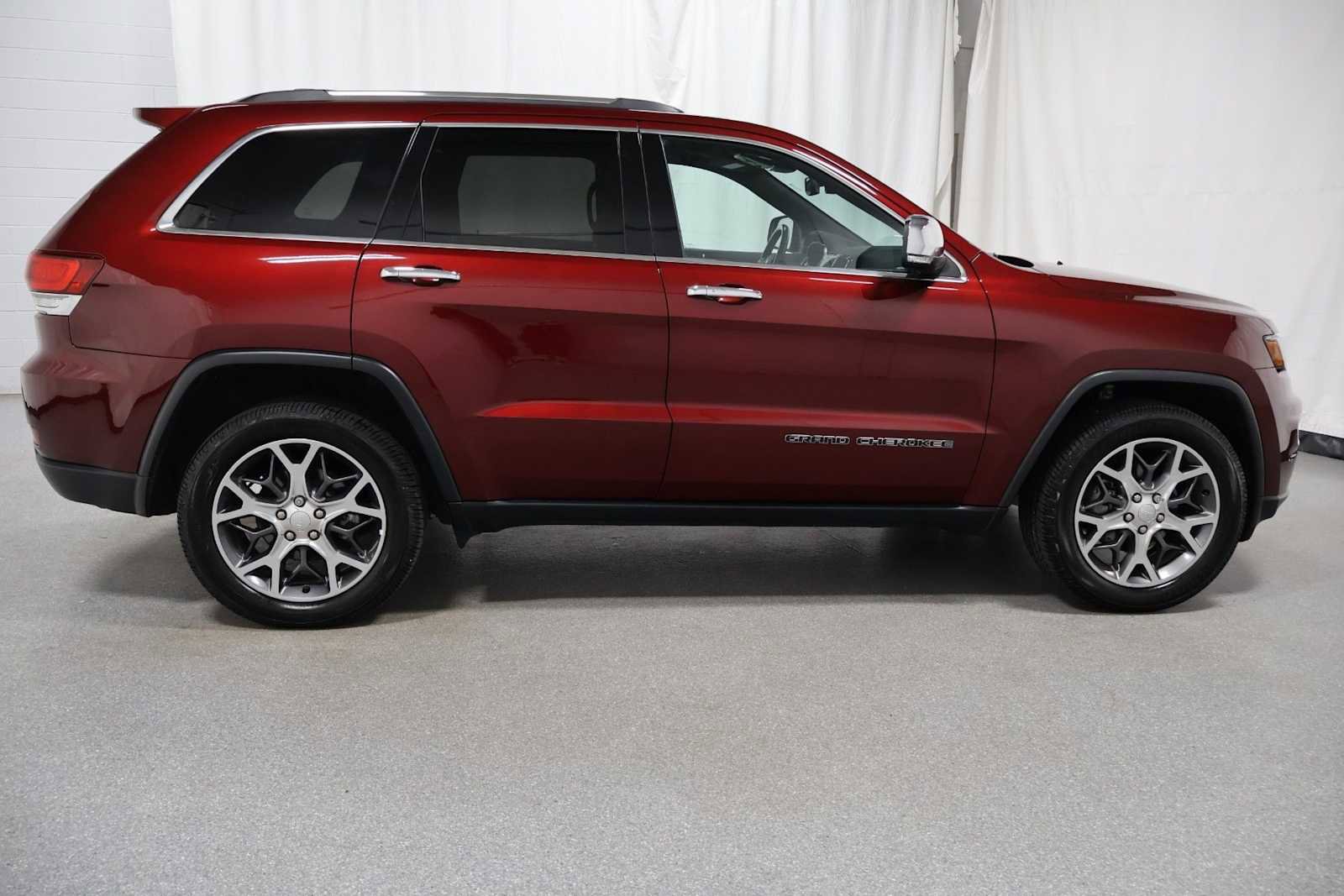 Used 2020 Jeep Grand Cherokee Limited w/ Luxury Group II AWD/4WD image 10
