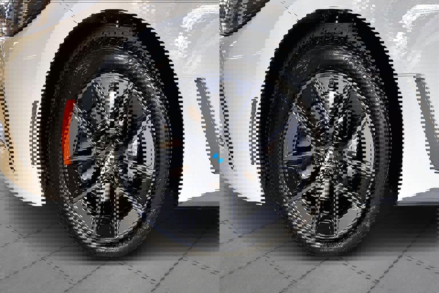 New 2025 BMW i4 eDrive40 w/ Driving Assistance Package image 10