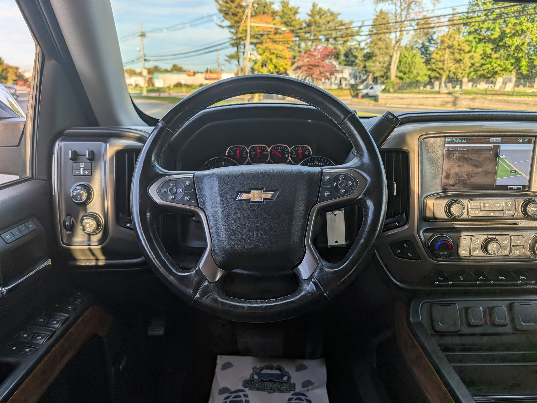 Used 2017 Chevrolet Silverado 1500 High Country AWD/4WD image 31