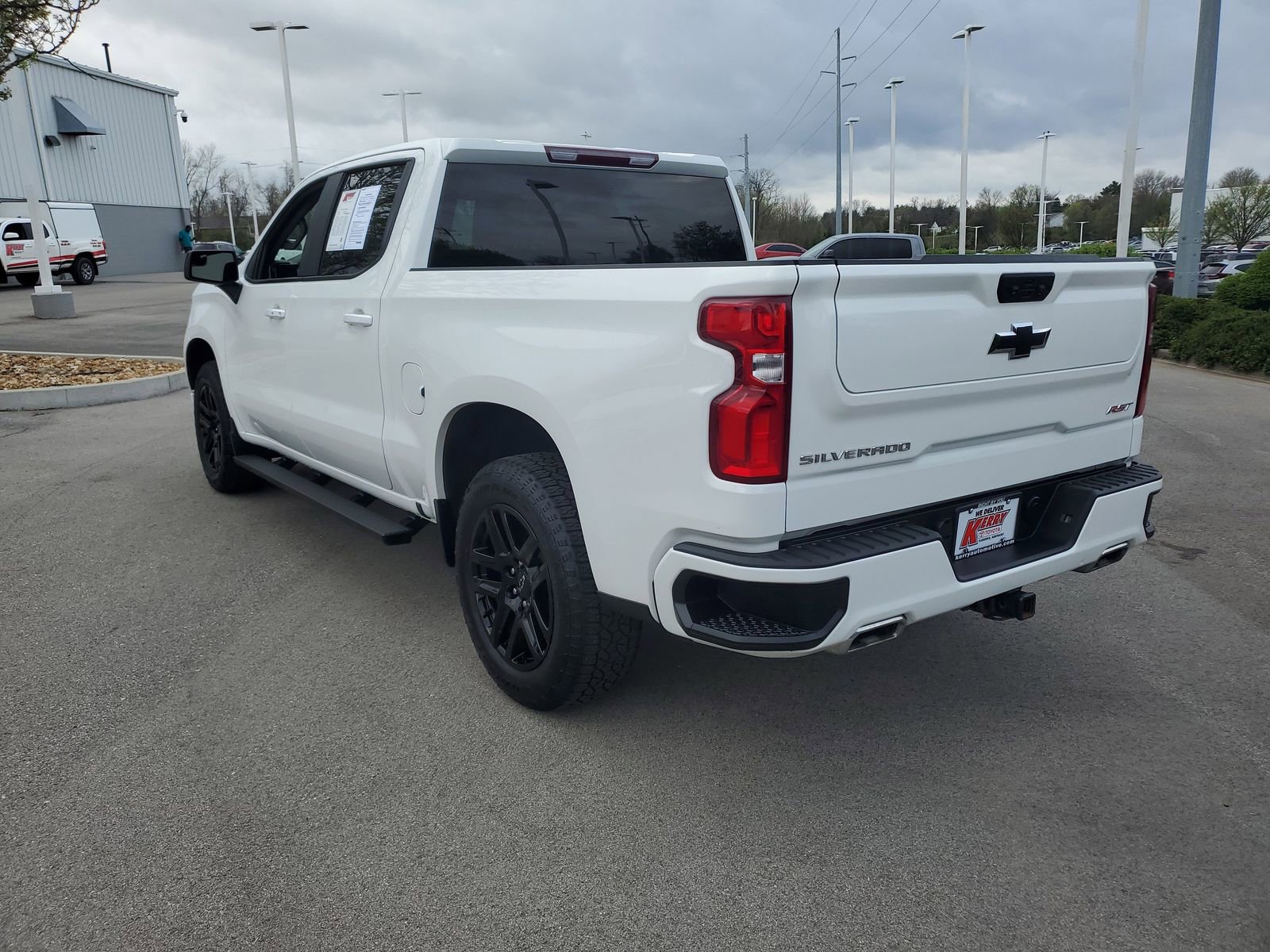 Used 2022 Chevrolet Silverado 1500 RST image 3