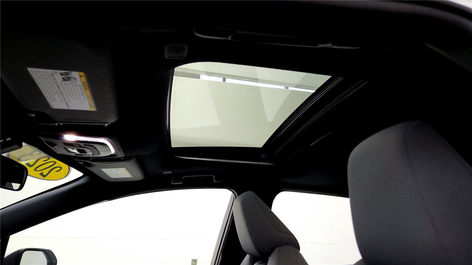 Certified 2023 Toyota Corolla SE w/ SE Premium Package image 33