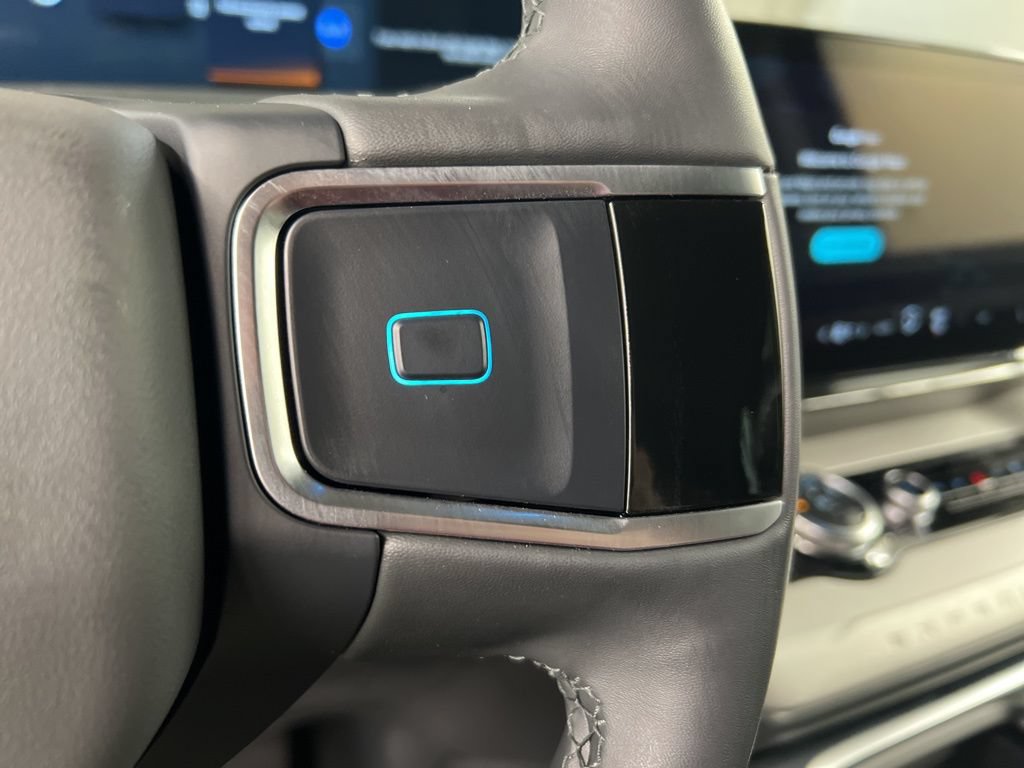 New 2026 Ford Expedition Active image 20