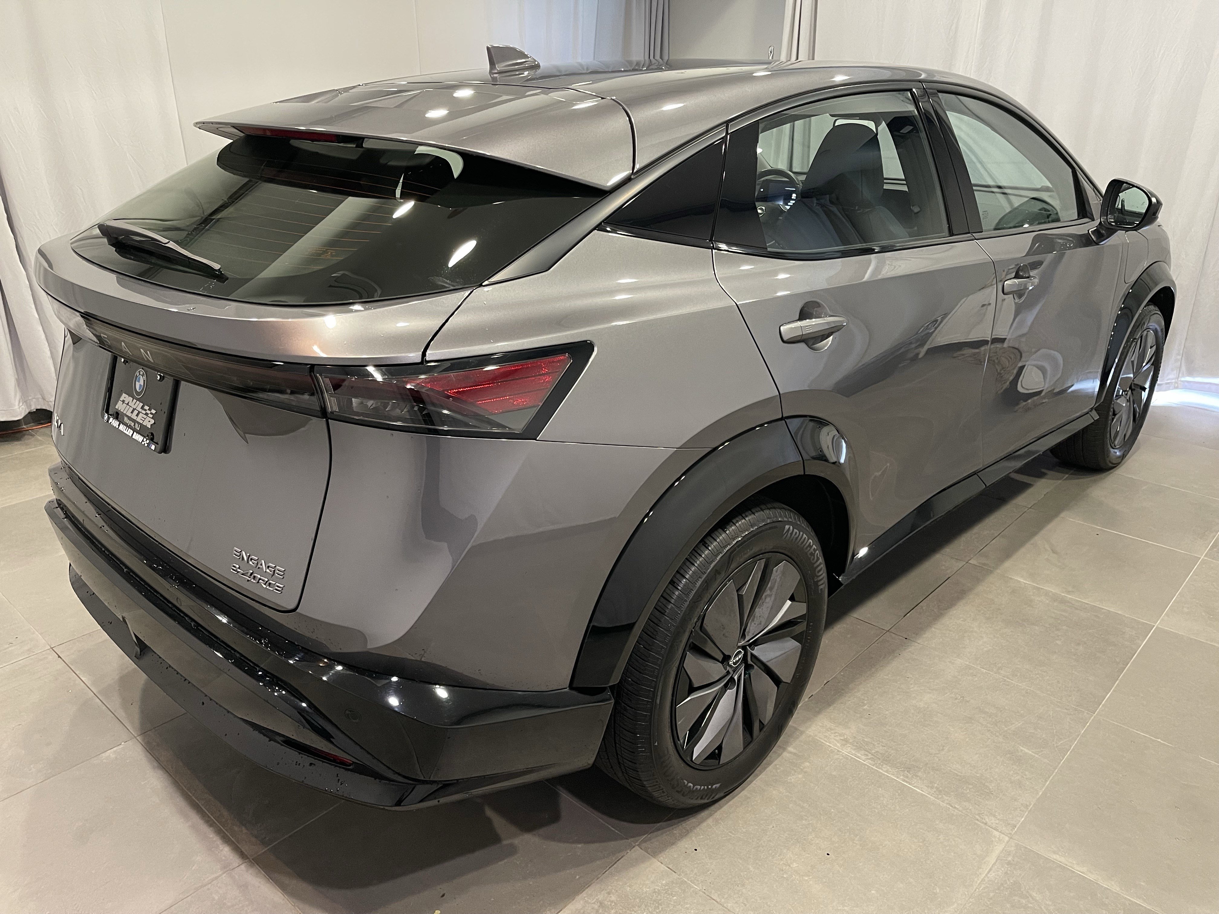 Used 2023 Nissan Ariya AWD image 7