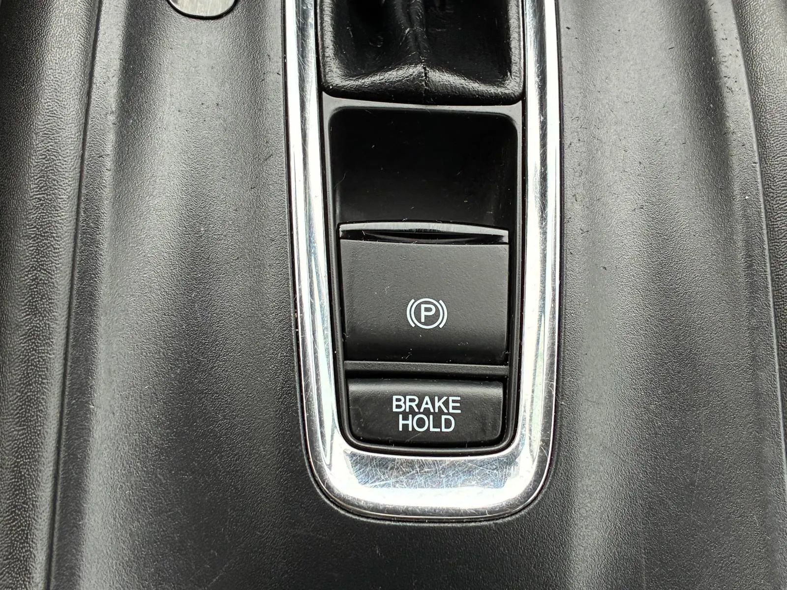 Used 2022 Honda HR-V EX image 25