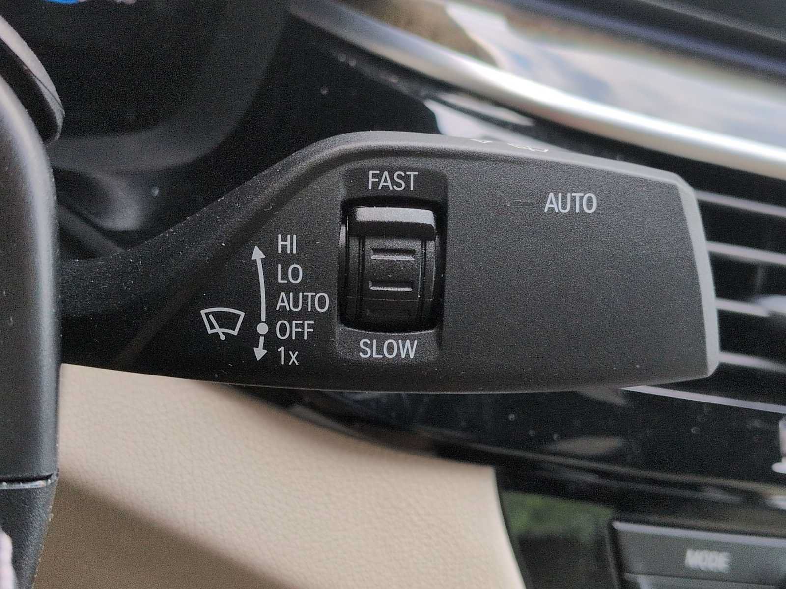 Used 2020 BMW 540i xDrive w/ Premium Package AWD/4WD image 28