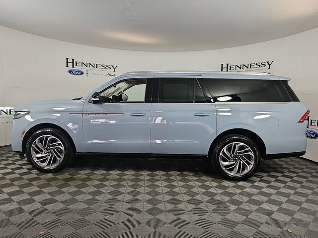 New 2025 Lincoln Navigator L Reserve AWD/4WD image 7
