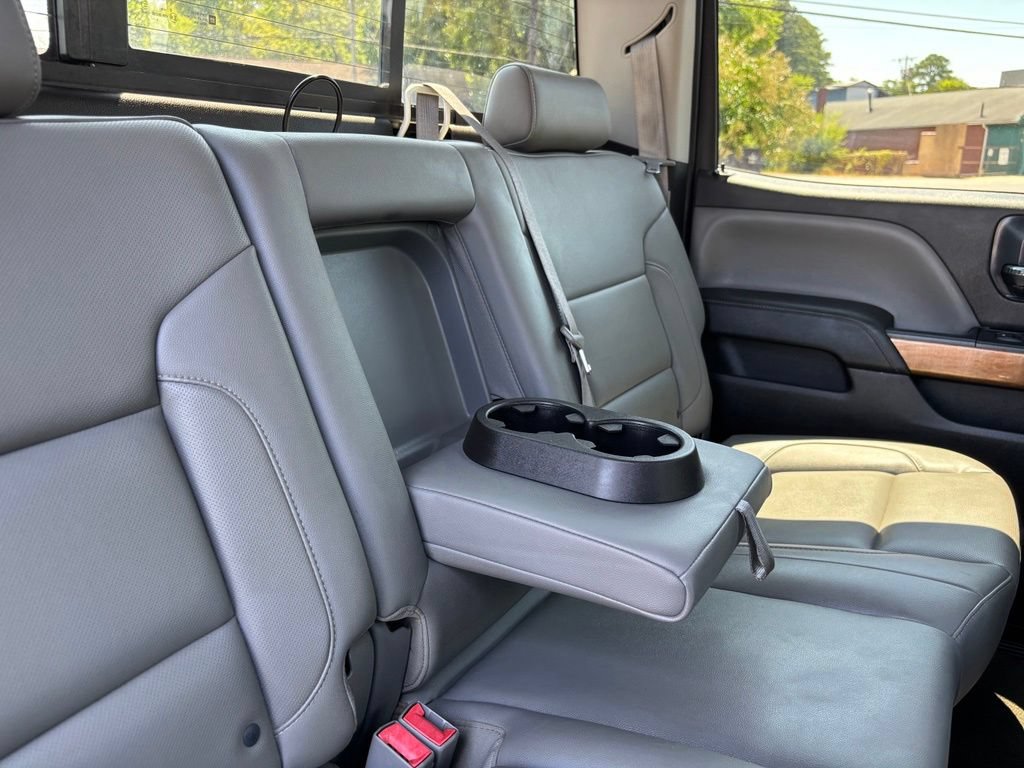 Used 2015 Chevrolet Silverado 1500 LTZ AWD/4WD image 32