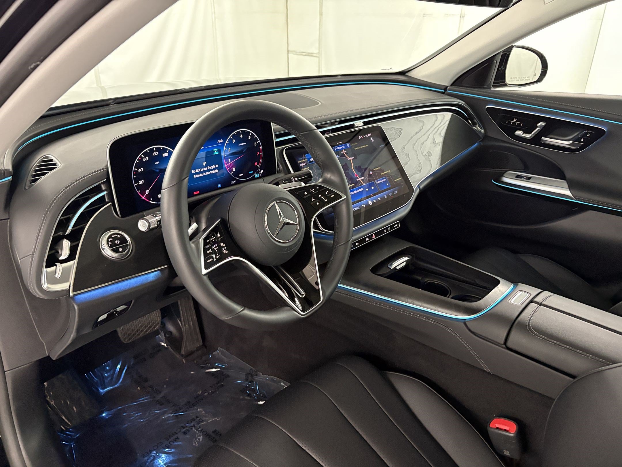 Certified 2024 Mercedes-Benz E 350 4MATIC Sedan image 4