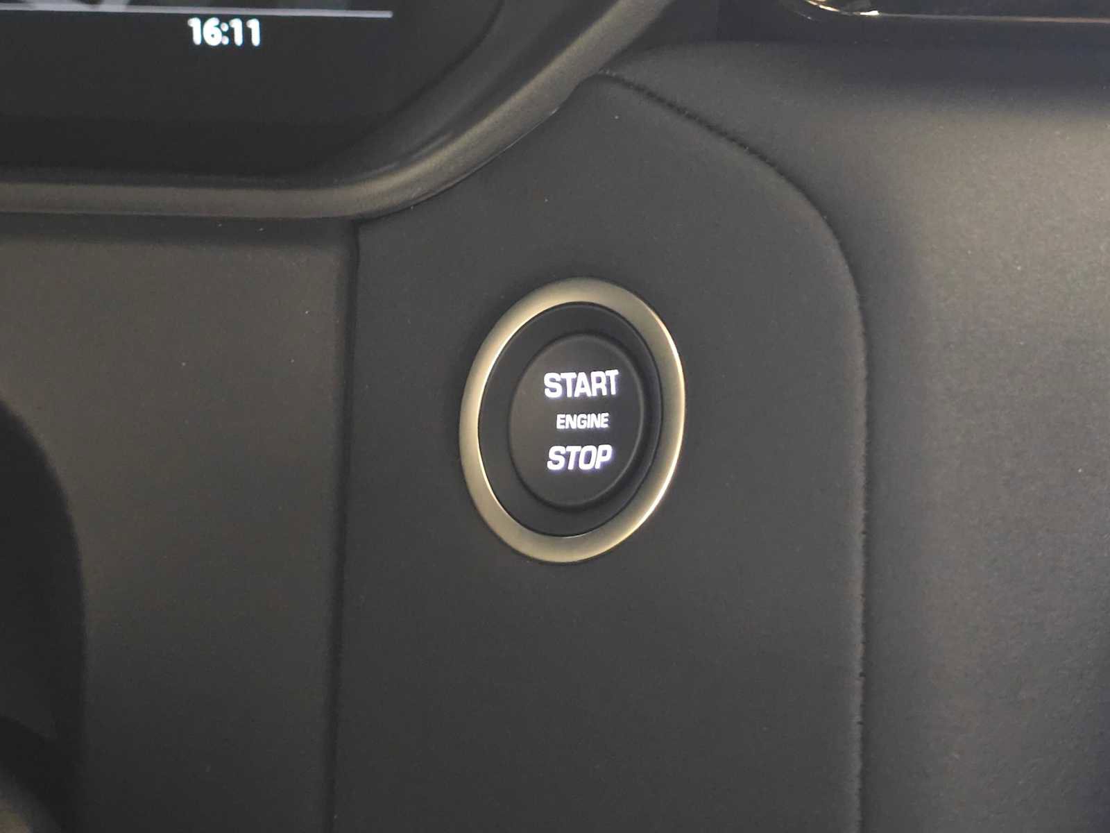 New 2026 Land Rover Range Rover Velar Dynamic SE image 30