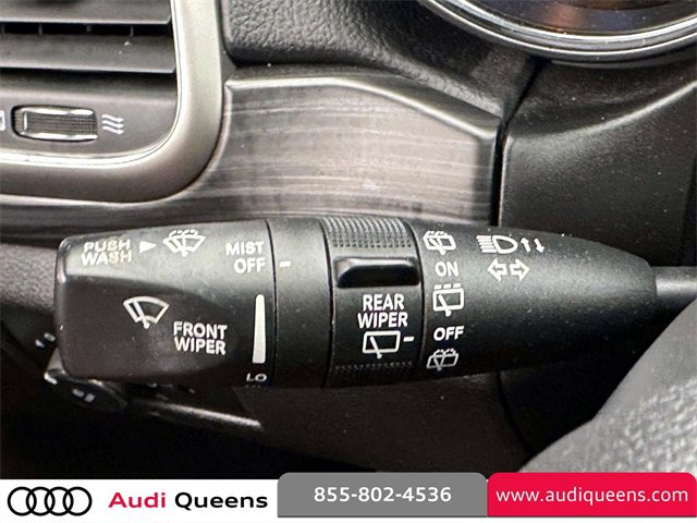 Used 2019 Jeep Grand Cherokee Altitude image 27