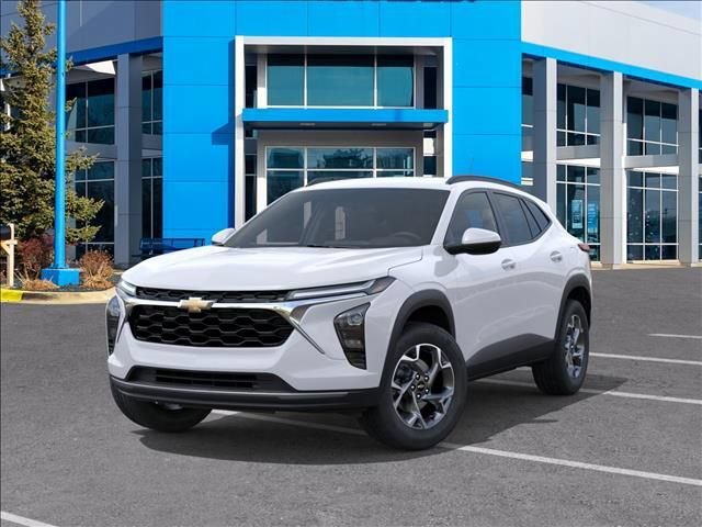 New 2026 Chevrolet Trax LT w/ Driver Confidence Package FWD image 6