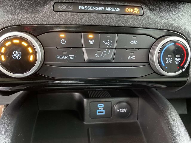 Used 2022 Ford Escape SE image 8