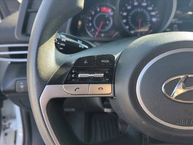 Used 2021 Hyundai Elantra SEL image 9