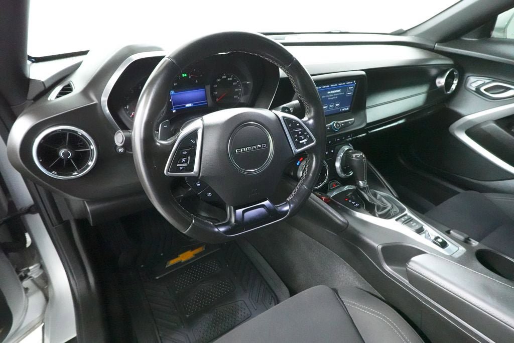 Used 2019 Chevrolet Camaro LT RWD image 22