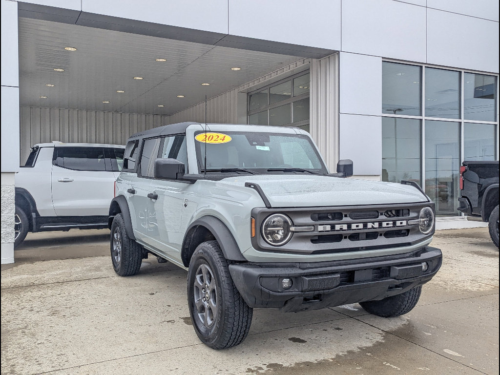 Used 2024 Ford Bronco Big Bend image 5