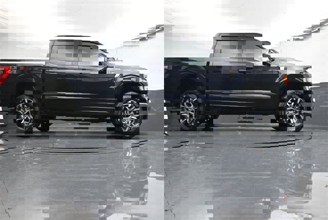 Used 2021 Ford F150 Lariat image 31