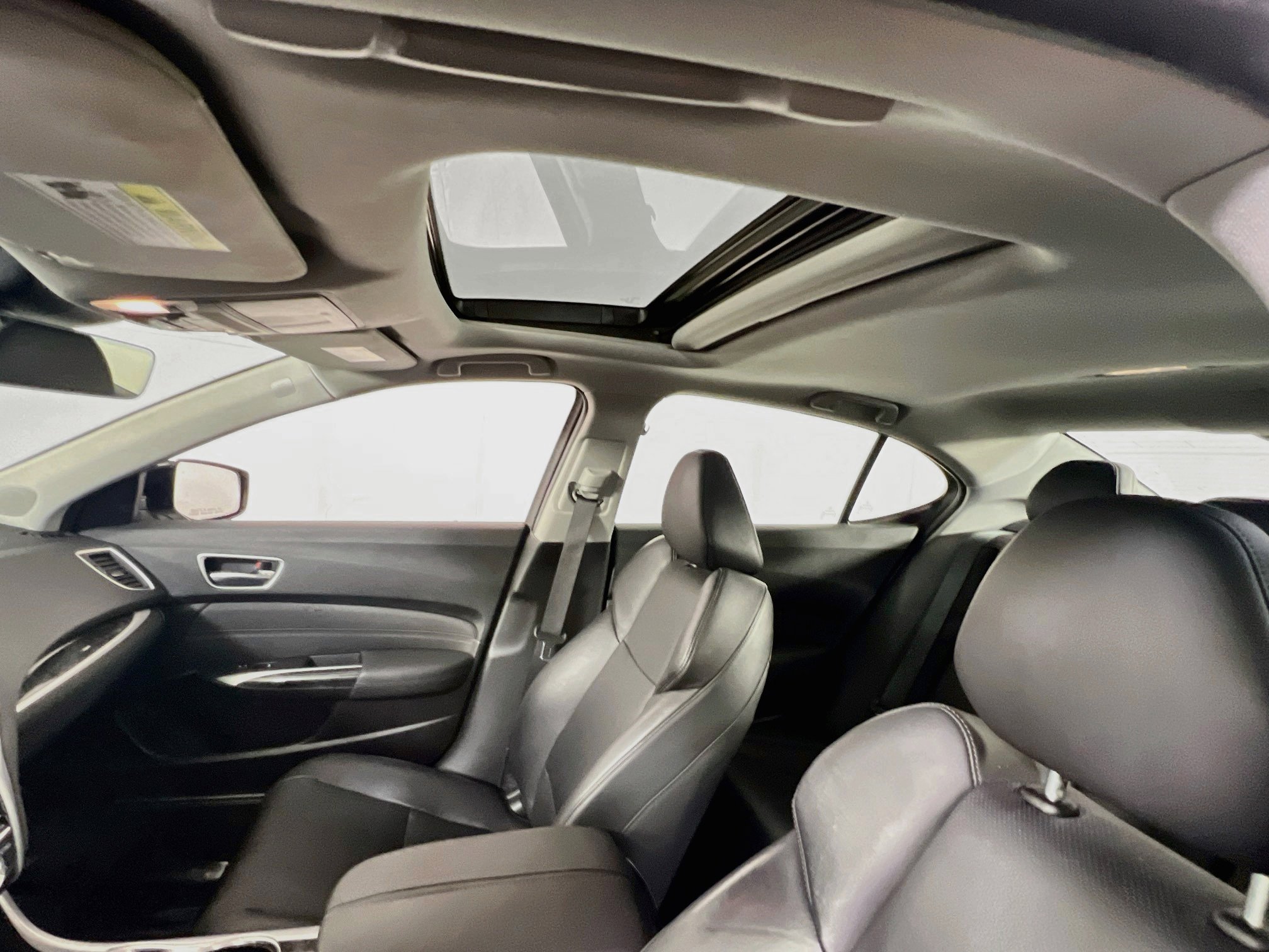 Used 2018 Acura TLX w/ Technology Package FWD image 20
