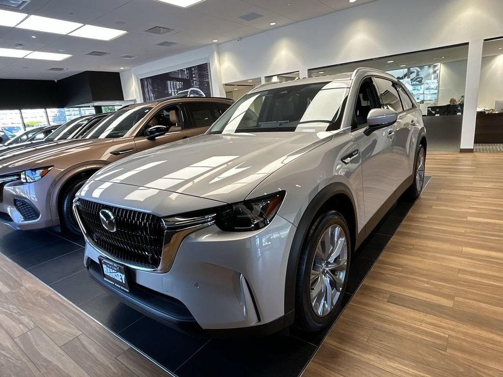 New 2026 MAZDA CX-90 3.3 Turbo w/ Preferred Package AWD/4WD image 4