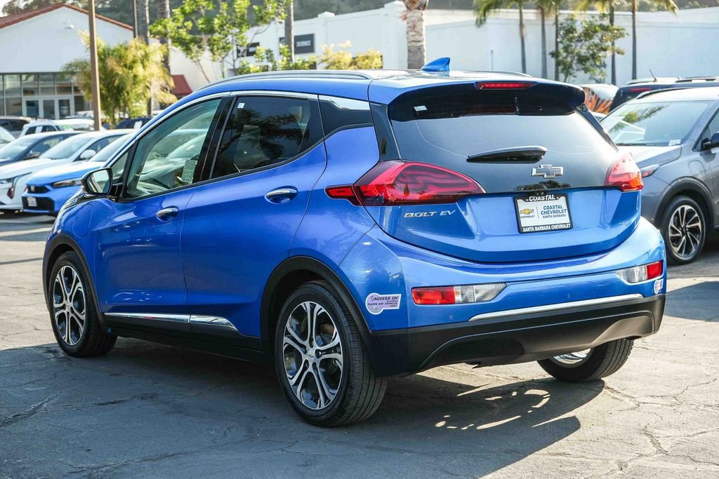 Used 2019 Chevrolet Bolt Premier FWD image 4