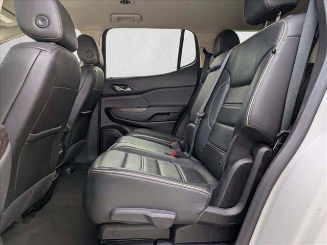 Used 2023 GMC Acadia Denali image 18