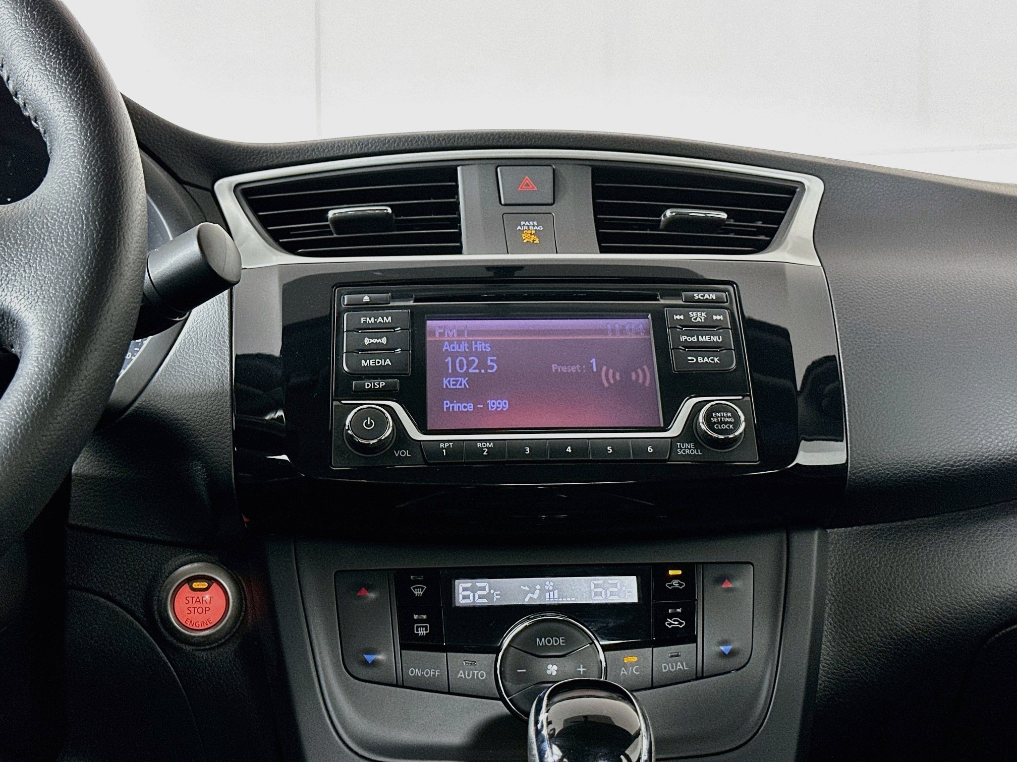 Used 2018 Nissan Sentra SV FWD image 22