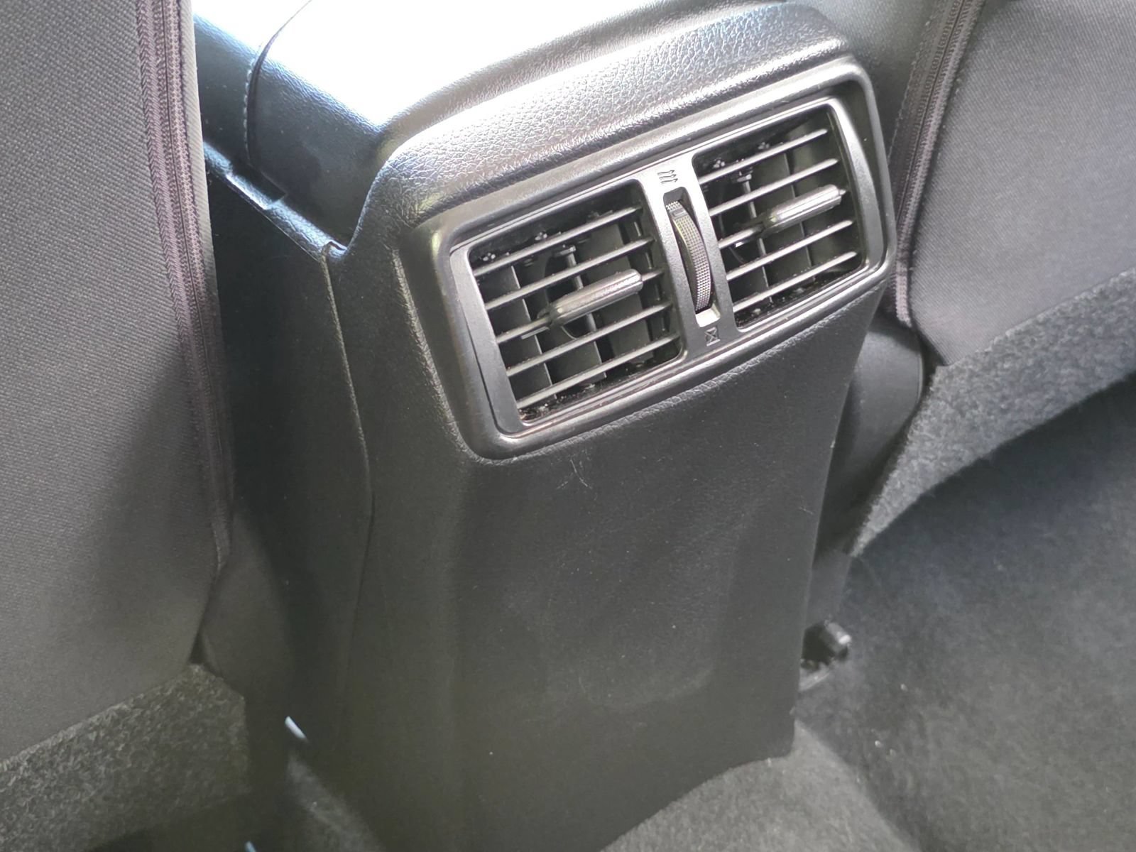 Used 2022 Nissan Rogue Sport S FWD image 34